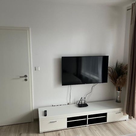 Beautiful 2 Bedroom Apartment Prostějov エクステリア 写真