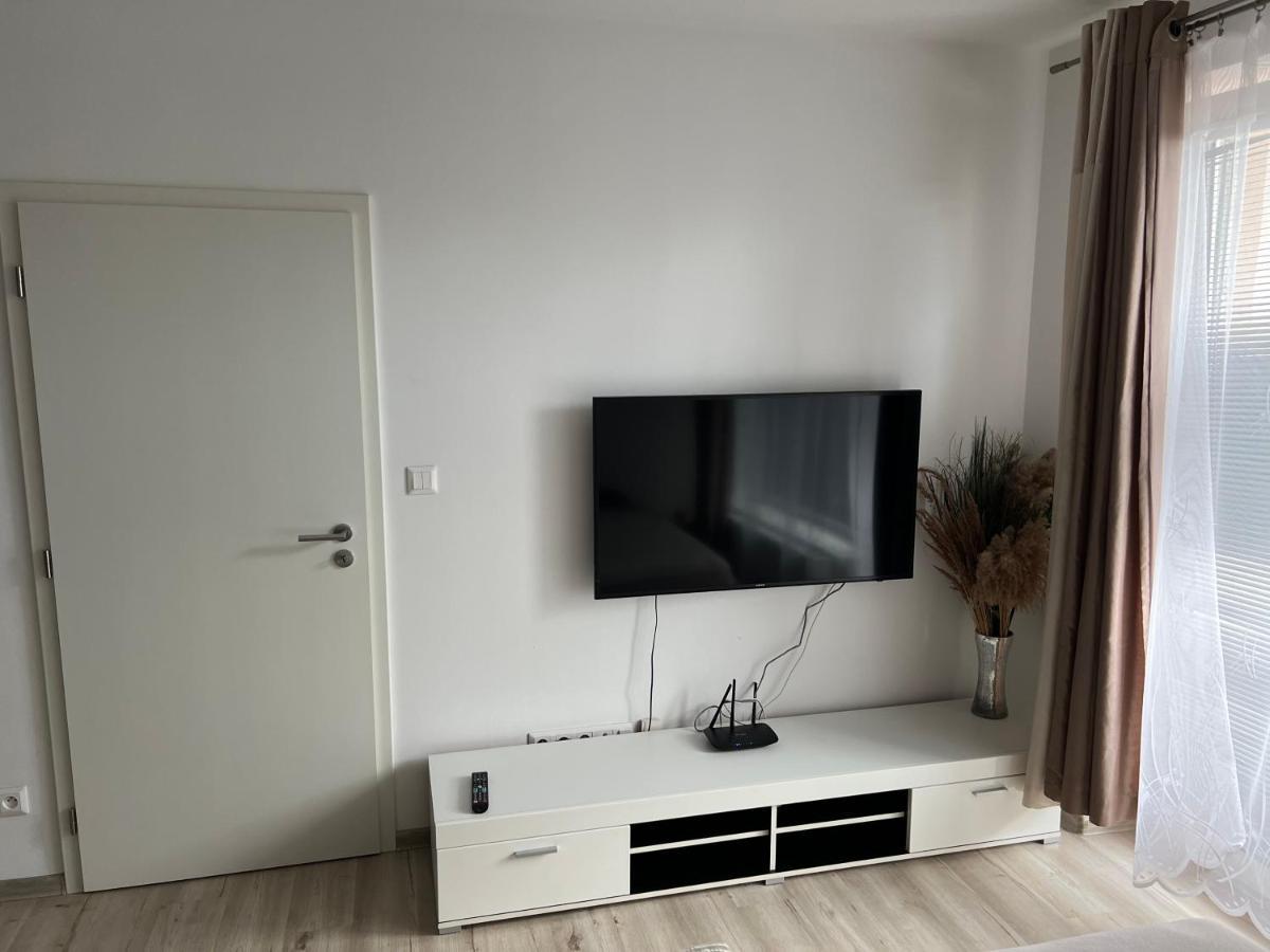 Beautiful 2 Bedroom Apartment Prostějov エクステリア 写真