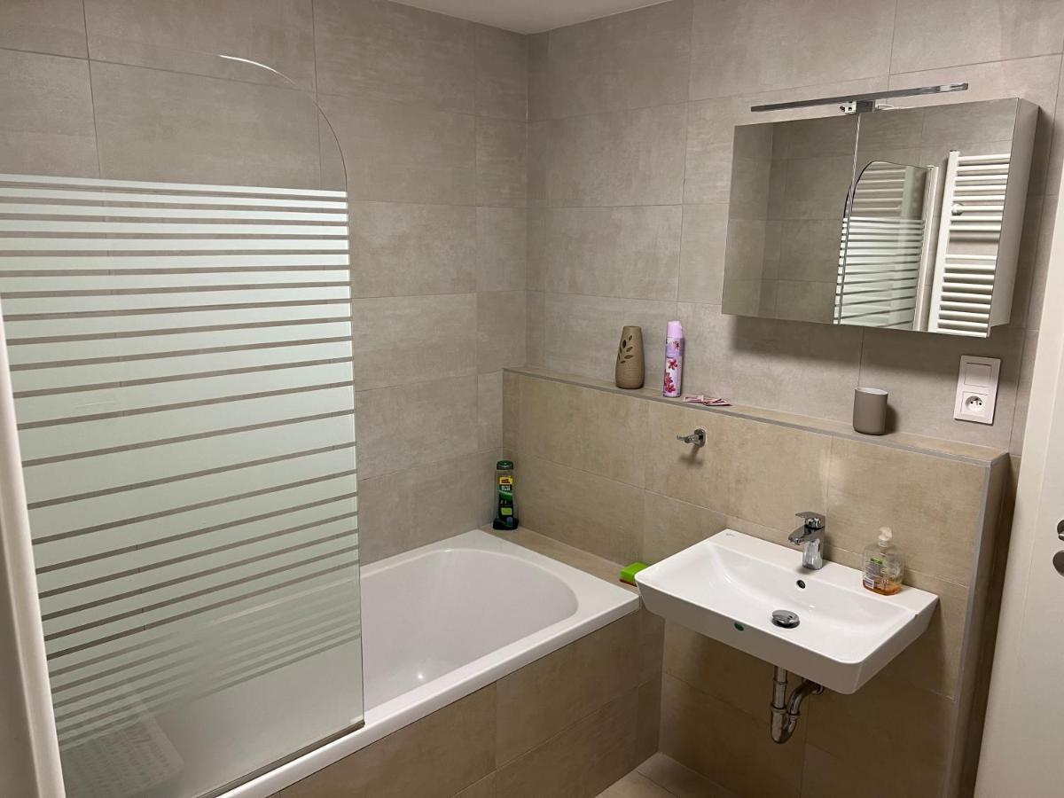Beautiful 2 Bedroom Apartment Prostějov エクステリア 写真